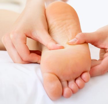 masaje de pies para curar el dolor